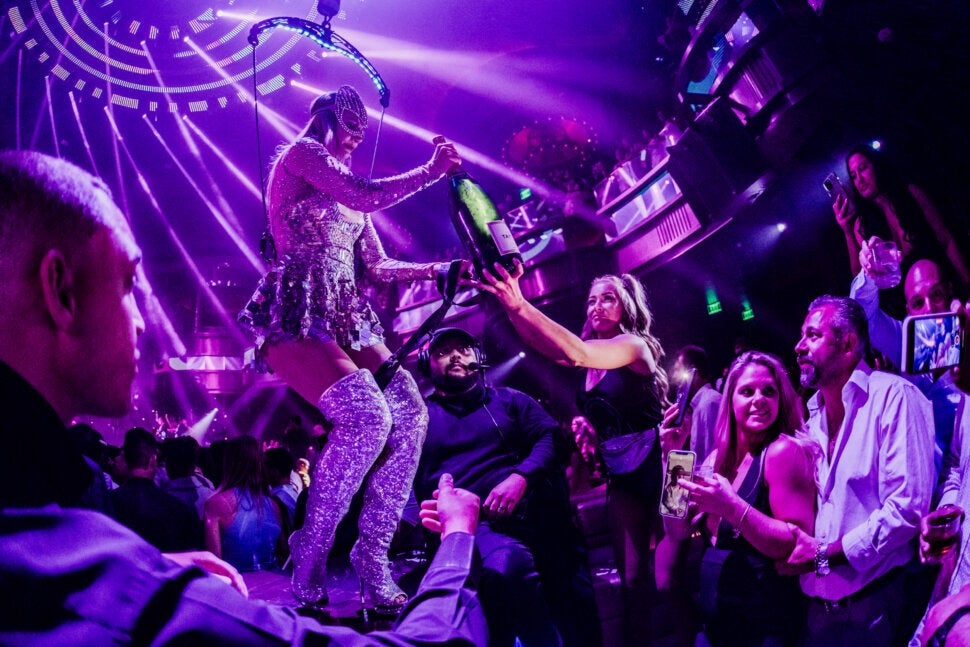 Bottle Presentation with Aerial Performers